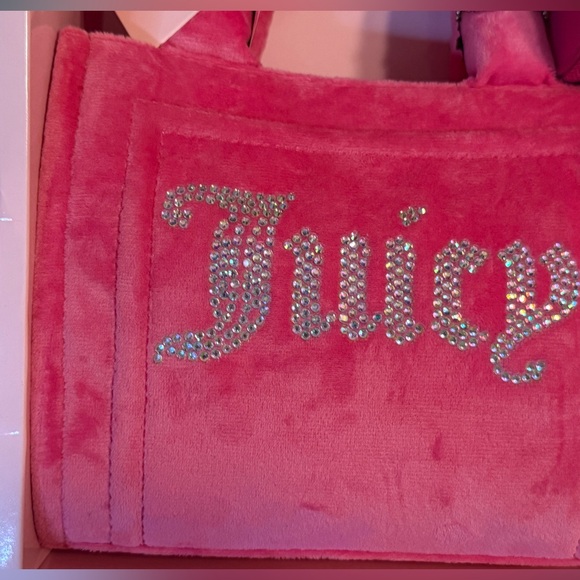 Juicy Couture NWT Pink Plush Mini Bag Heart Charm & Silver Coin Purse (P0184) - Picture 3 of 8